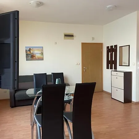 Garden Of Eden Nk Modern E Apartmens, Apartman